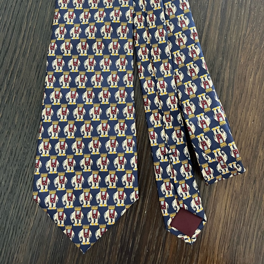 Jim Thompson Tie
